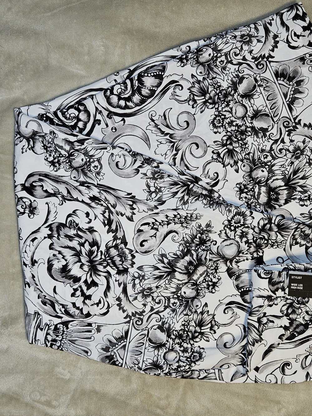 Express Wide Leg Jumpsuit Pants - Black and White Baroque Print